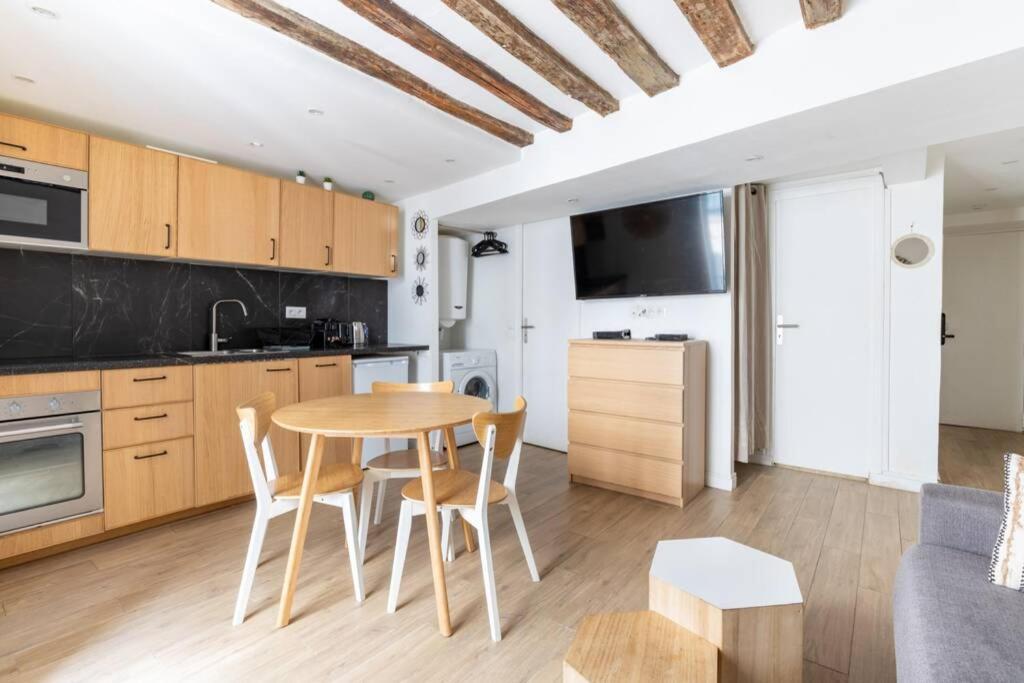 Appartement Grands Boulevards - 21 - Paris Luaran gambar